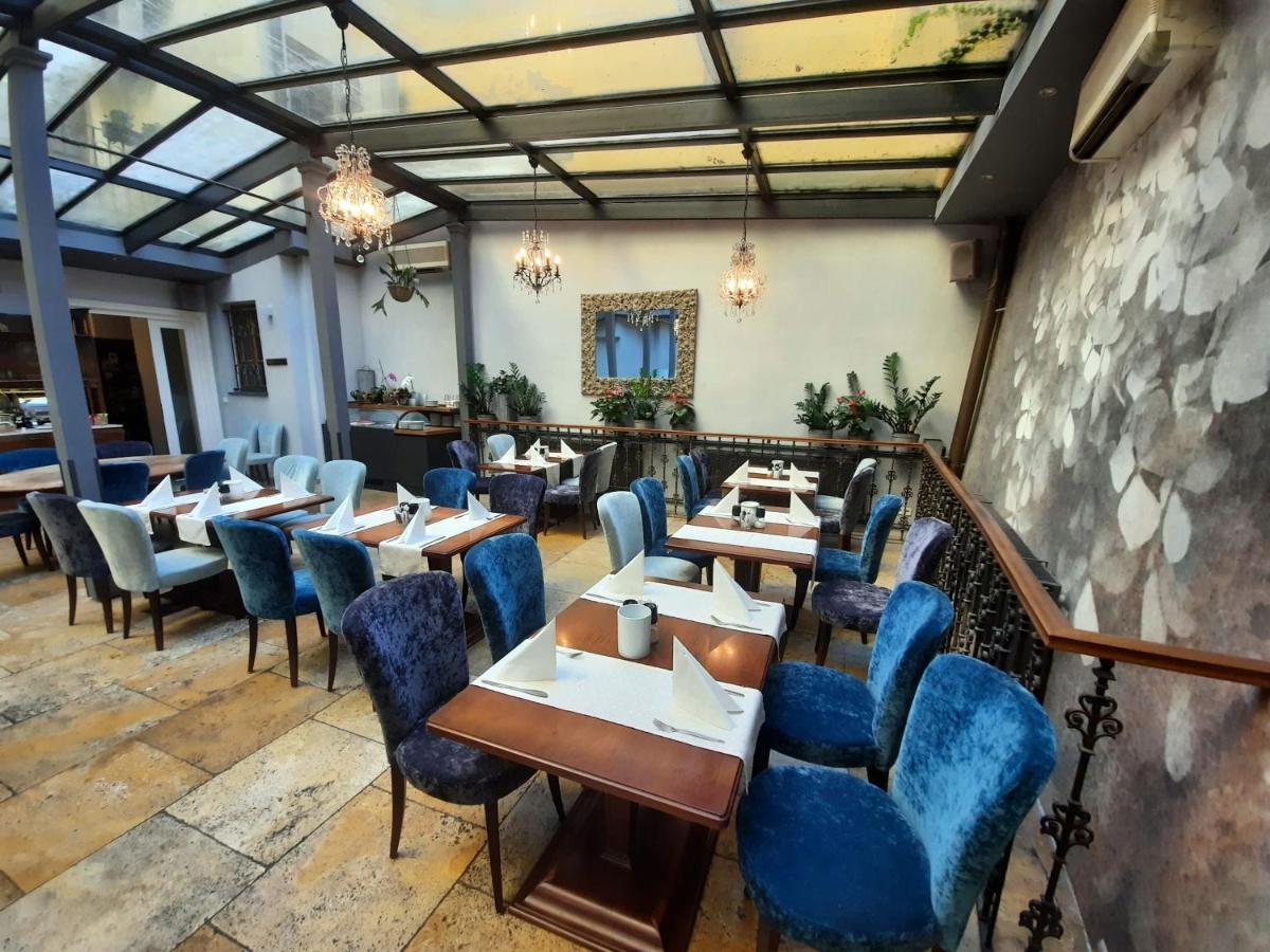 Antik Hotel Prag