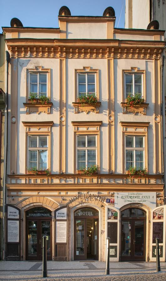 Antik 4* Praga
